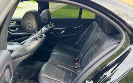 Mercedes-Benz E-Класс AMG, 2017 год, 3 900 000 рублей, 32 фотография