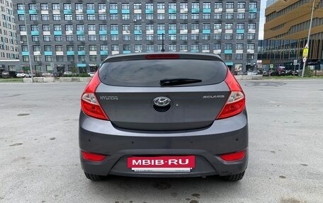 Hyundai Solaris II рестайлинг, 2011 год, 780 000 рублей, 8 фотография