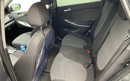 Hyundai Solaris II рестайлинг, 2011 год, 780 000 рублей, 15 фотография