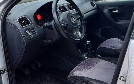 Volkswagen Polo VI (EU Market), 2013 год, 1 200 000 рублей, 9 фотография