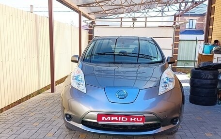 Nissan Leaf I, 2015 год, 870 000 рублей, 1 фотография