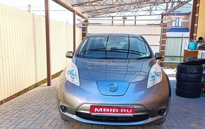 Nissan Leaf I, 2015 год, 870 000 рублей, 1 фотография