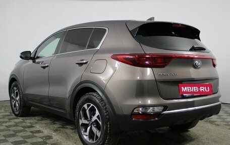 KIA Sportage IV рестайлинг, 2020 год, 2 190 000 рублей, 7 фотография