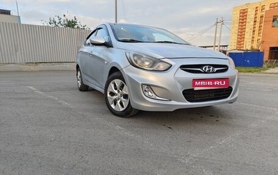 Hyundai Solaris II рестайлинг, 2013 год, 640 000 рублей, 1 фотография