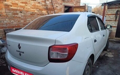 Renault Logan II, 2014 год, 490 000 рублей, 3 фотография