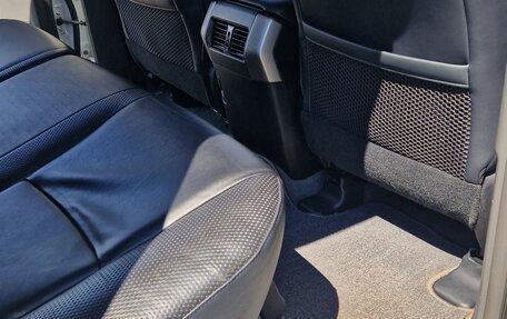Toyota Land Cruiser Prado 150 рестайлинг 2, 2010 год, 3 100 000 рублей, 28 фотография