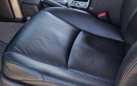 Toyota Land Cruiser Prado 150 рестайлинг 2, 2010 год, 3 100 000 рублей, 31 фотография
