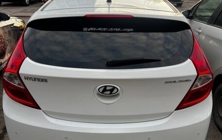 Hyundai Solaris II рестайлинг, 2015 год, 1 075 000 рублей, 6 фотография