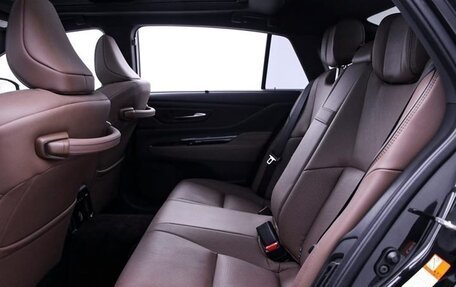 Toyota Crown, 2025 год, 6 400 000 рублей, 16 фотография