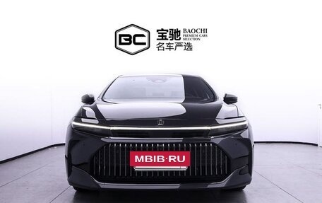 Toyota Crown, 2025 год, 6 400 000 рублей, 3 фотография