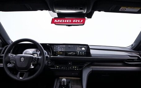 Toyota Crown, 2025 год, 6 400 000 рублей, 13 фотография