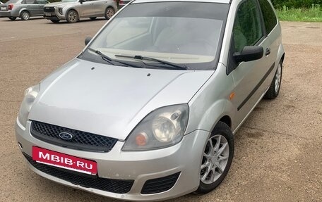 Ford Fiesta, 2006 год, 274 000 рублей, 2 фотография