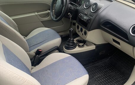 Ford Fiesta, 2006 год, 274 000 рублей, 8 фотография