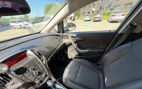 Opel Astra J, 2011 год, 830 000 рублей, 16 фотография