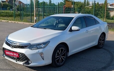 Toyota Camry, 2016 год, 2 348 000 рублей, 4 фотография