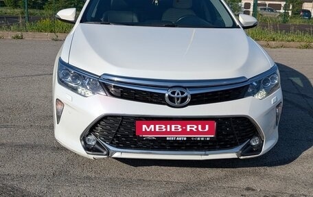 Toyota Camry, 2016 год, 2 348 000 рублей, 11 фотография