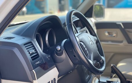 Mitsubishi Pajero IV, 2017 год, 3 150 000 рублей, 11 фотография