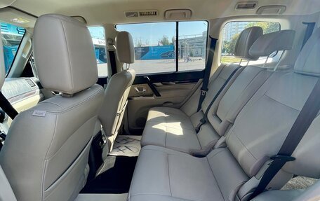 Mitsubishi Pajero IV, 2017 год, 3 150 000 рублей, 13 фотография