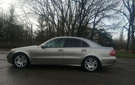 Mercedes-Benz E-Класс, 2007 год, 1 050 000 рублей, 4 фотография