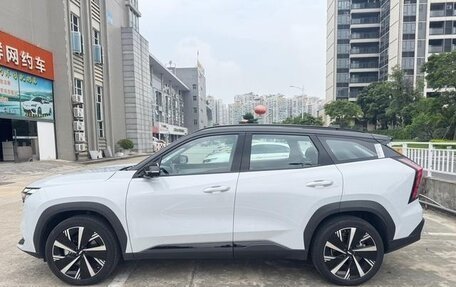 Geely Atlas, 2024 год, 2 140 000 рублей, 4 фотография