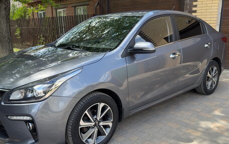 KIA Rio IV, 2019 год, 1 700 000 рублей, 2 фотография