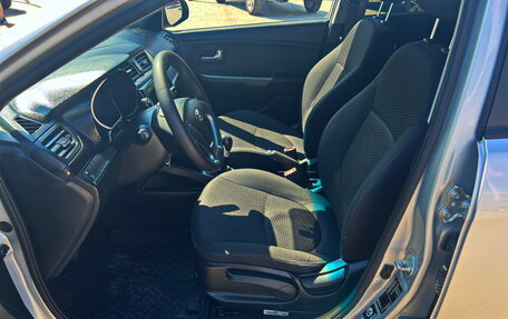 KIA Rio III рестайлинг, 2015 год, 817 200 рублей, 14 фотография