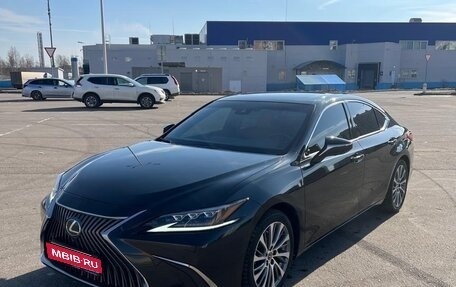 Lexus ES VII, 2018 год, 4 000 000 рублей, 1 фотография