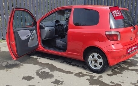 Toyota Vitz, 1999 год, 329 000 рублей, 2 фотография