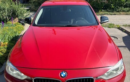 BMW 3 серия, 2011 год, 1 380 000 рублей, 2 фотография