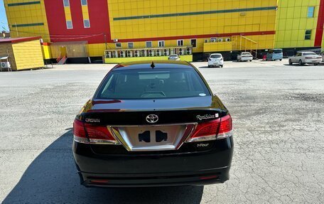 Toyota Crown, 2015 год, 2 150 000 рублей, 3 фотография