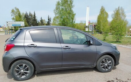 Toyota Vitz, 2016 год, 970 000 рублей, 2 фотография