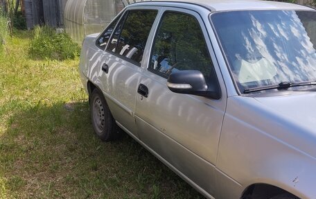 Daewoo Nexia I рестайлинг, 2012 год, 300 000 рублей, 4 фотография