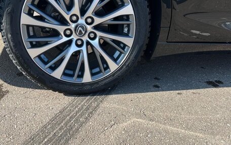 Lexus ES VII, 2018 год, 4 000 000 рублей, 11 фотография
