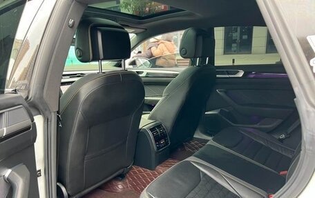 Volkswagen Passat CC, 2022 год, 2 705 000 рублей, 13 фотография