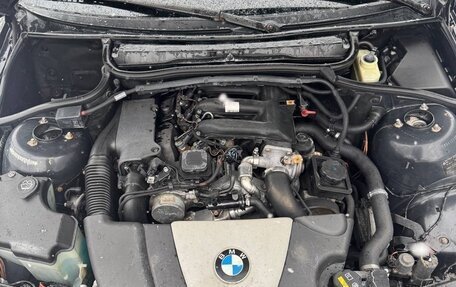 BMW 3 серия, 2004 год, 590 000 рублей, 9 фотография