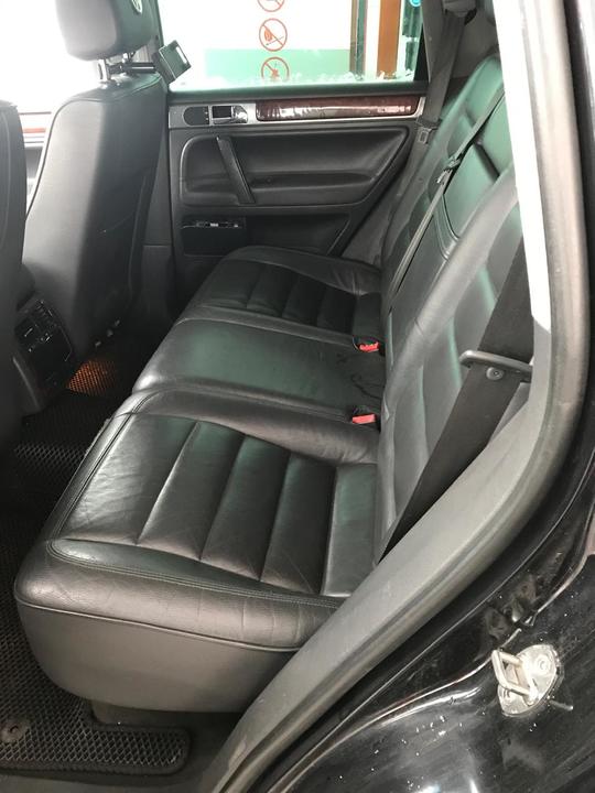 Volkswagen Touareg I, 2003 год, 800 000 рублей, 6 фотография