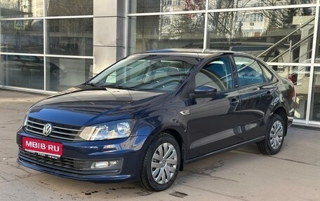 Volkswagen Polo VI (EU Market), 2016 год, 1 100 000 рублей, 1 фотография