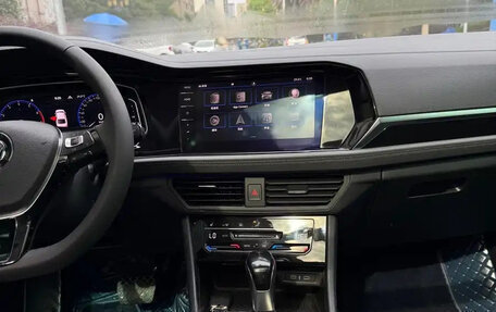 Volkswagen Jetta VII, 2022 год, 1 500 000 рублей, 11 фотография