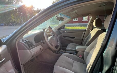 Toyota Camry V40, 2004 год, 870 000 рублей, 3 фотография
