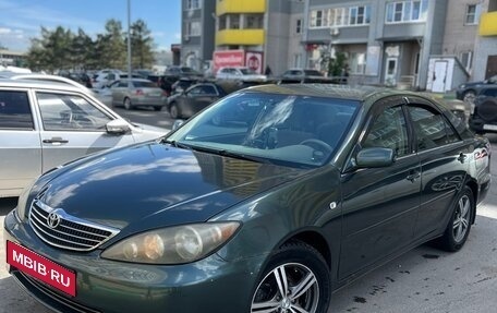 Toyota Camry V40, 2004 год, 870 000 рублей, 2 фотография