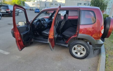 Chevrolet Niva I рестайлинг, 2011 год, 580 000 рублей, 7 фотография