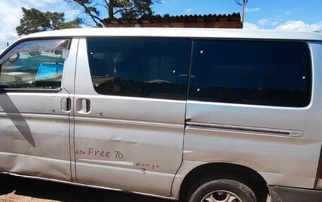 Mazda Bongo Friendee i рестайлинг, 1998 год, 470 000 рублей, 5 фотография