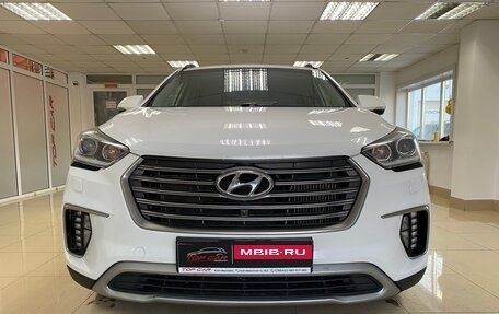 Hyundai Santa Fe III рестайлинг, 2018 год, 2 349 999 рублей, 2 фотография