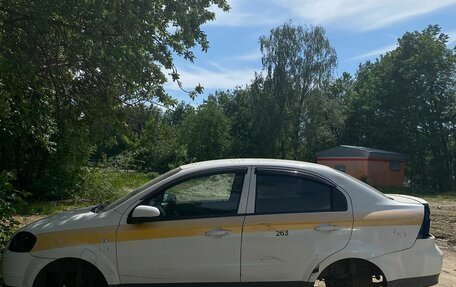 Chevrolet Aveo III, 2010 год, 150 000 рублей, 4 фотография