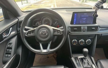Mazda CX-4, 2022 год, 1 748 887 рублей, 11 фотография