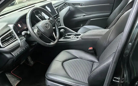 Toyota Camry, 2022 год, 2 450 000 рублей, 7 фотография