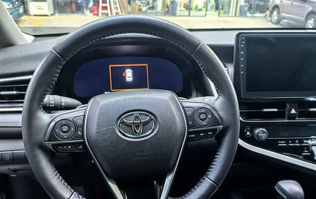 Toyota Camry, 2022 год, 2 450 000 рублей, 10 фотография