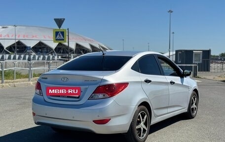 Hyundai Solaris II рестайлинг, 2013 год, 900 000 рублей, 5 фотография