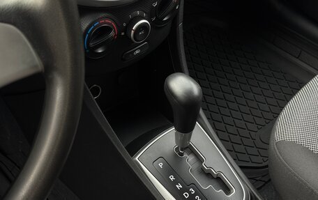 Hyundai Solaris II рестайлинг, 2013 год, 900 000 рублей, 11 фотография