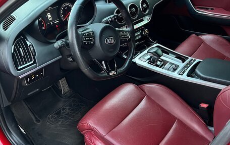 KIA Stinger I, 2018 год, 2 500 000 рублей, 8 фотография